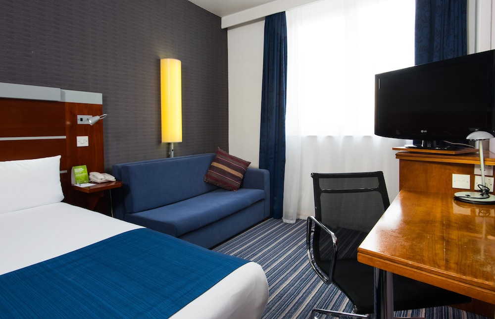 Standard Room, 1 Double Bed with Sofa bed photo 2
