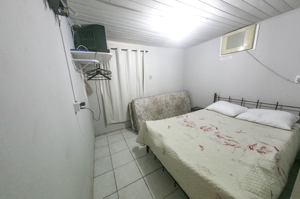 Studio, Multiple Beds photo 1