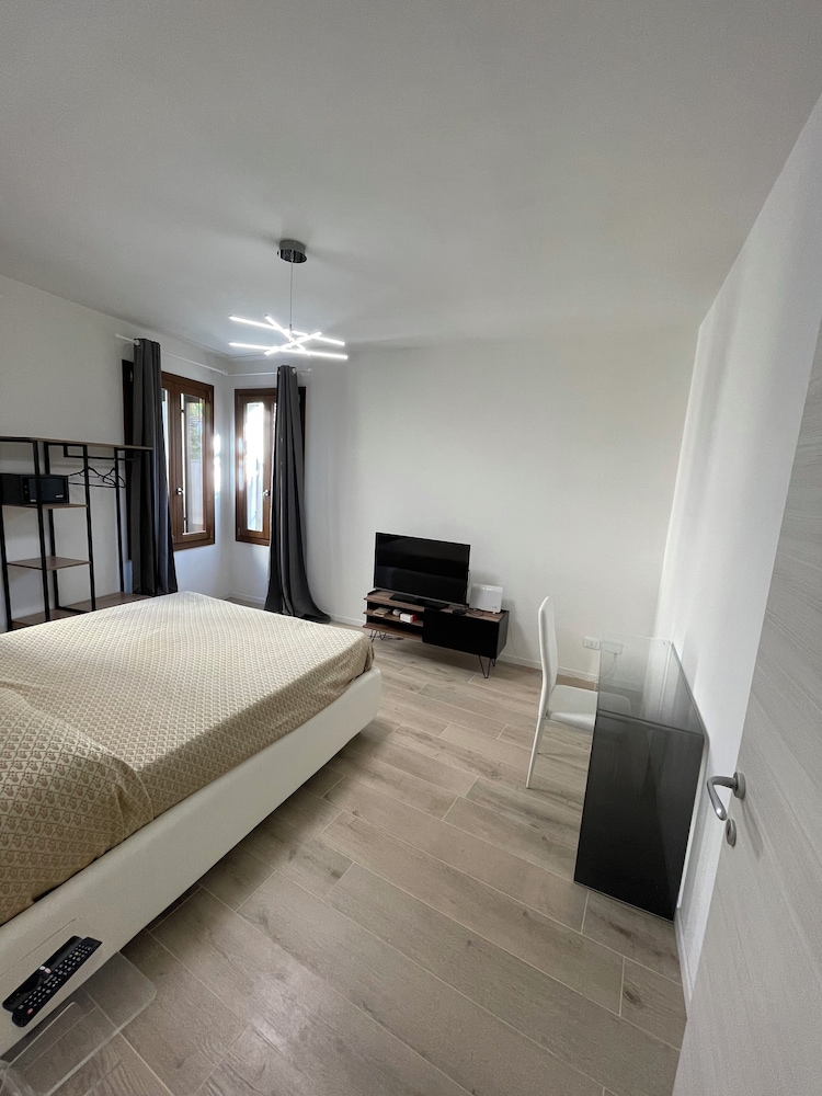 Apartment, Annex Building (S.Polo 3084 Ramo Cimesin) photo 2