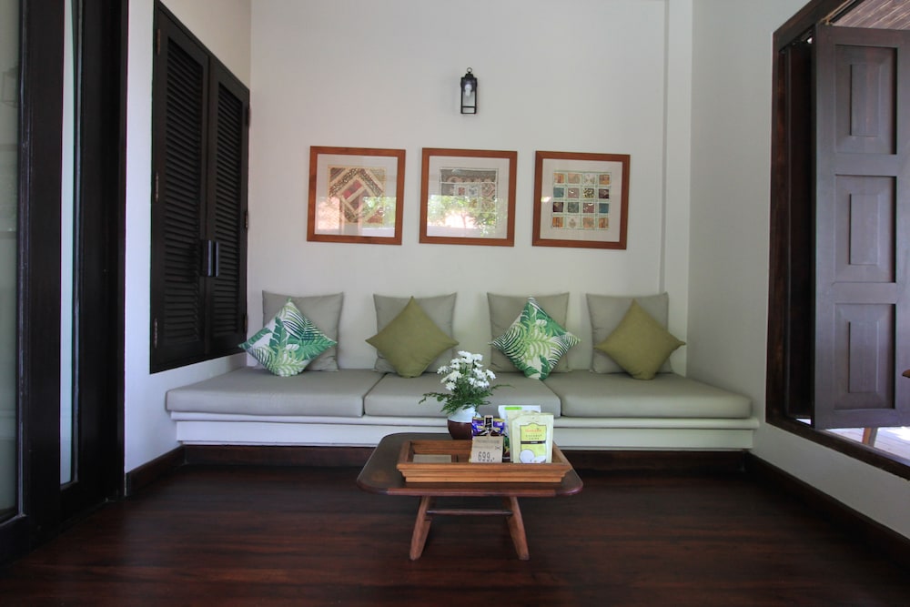 Seaview Family Pool Villa - Photo 1