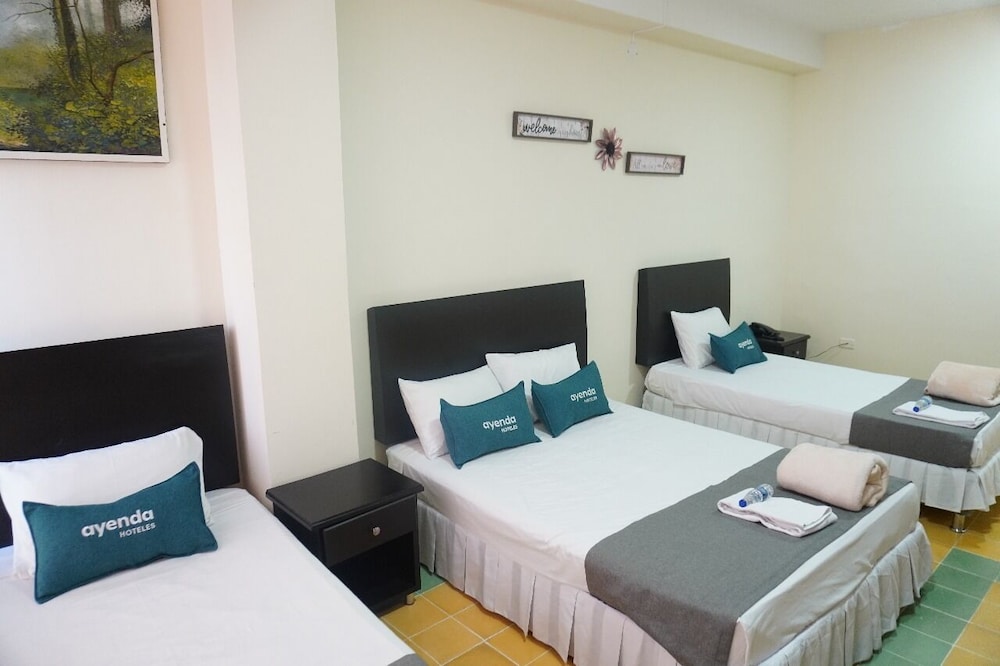 Superior Triple Room, Multiple Beds photo 3