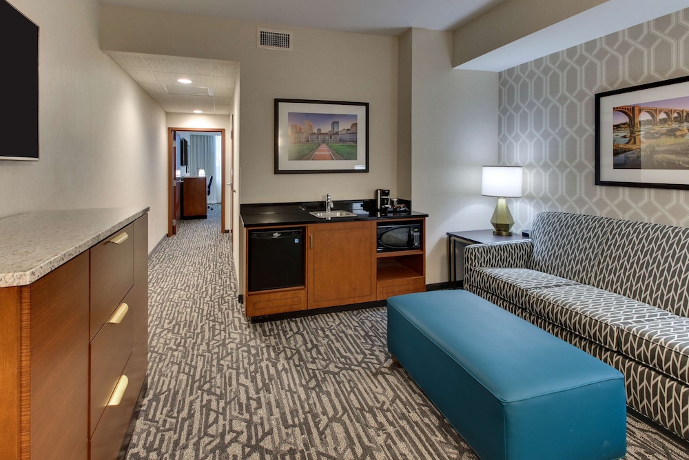 Suite, 1 King Bed with Sofa bed, Refrigerator & Microwave (2 Rooms, Upper Floor) photo 1