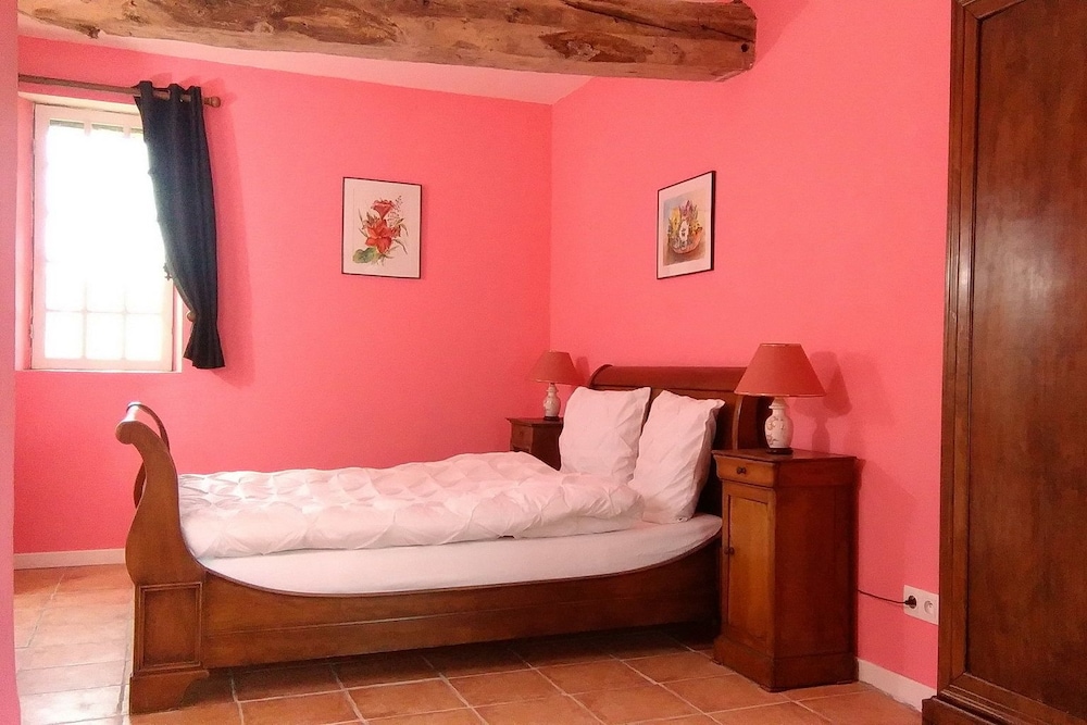 Double Room (Rouge) photo 1