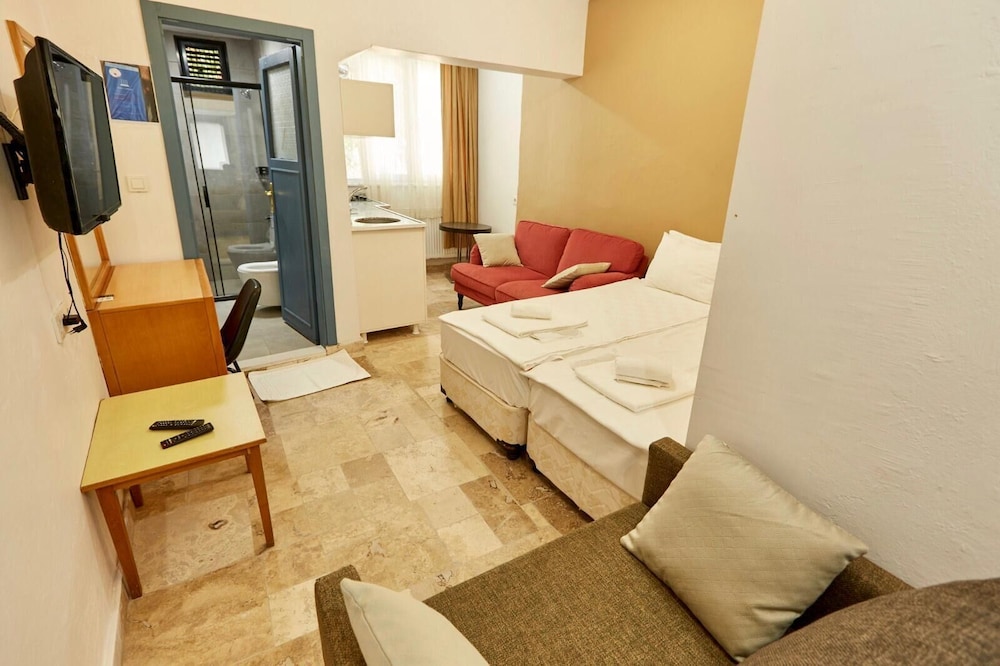 Comfort Apartment photo 2