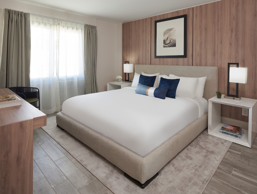 Double King Suite, Garden View (Self Check-in)