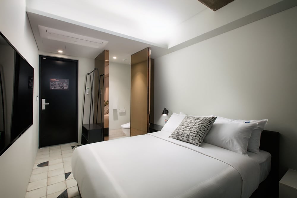 Deluxe Double Room (Bathtub randomly assignment) photo 2