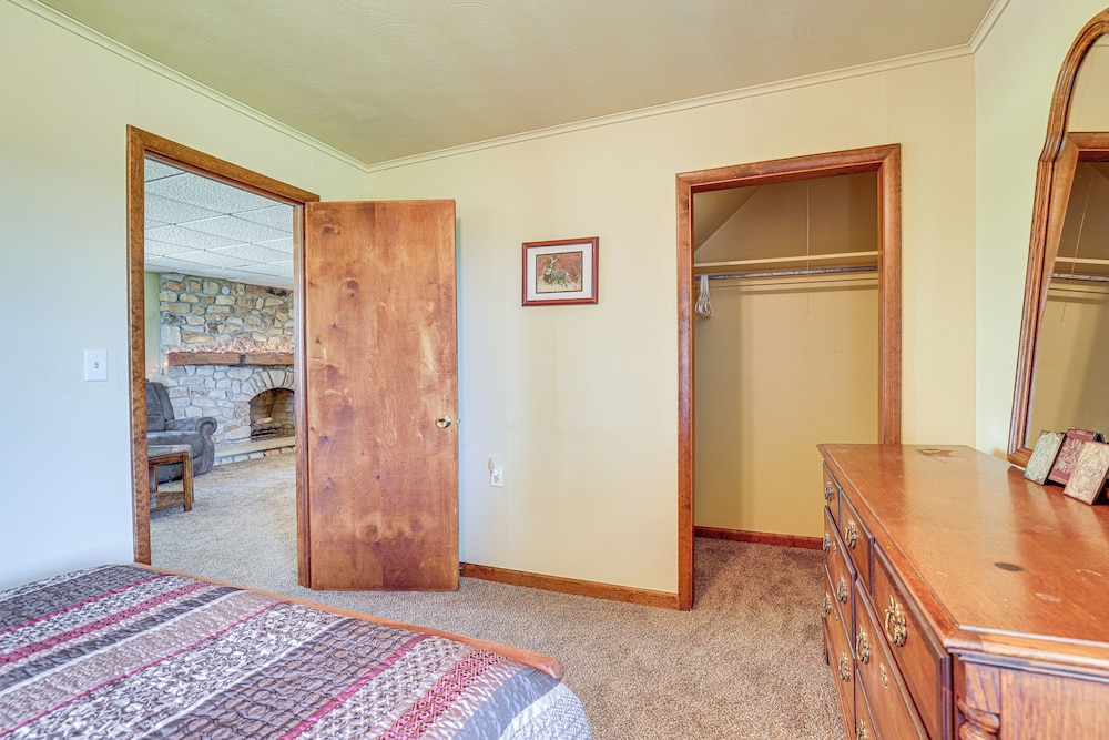 House (4 Bedrooms) photo 1