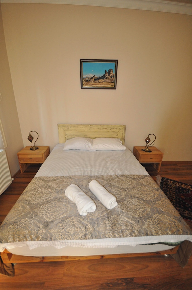 Standard Double Room, 1 Bedroom, Non Smoking, Garden View photo 3