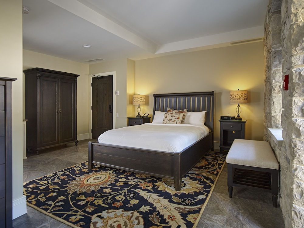 Executive Room, 1 Queen Bed, Accessible photo 1