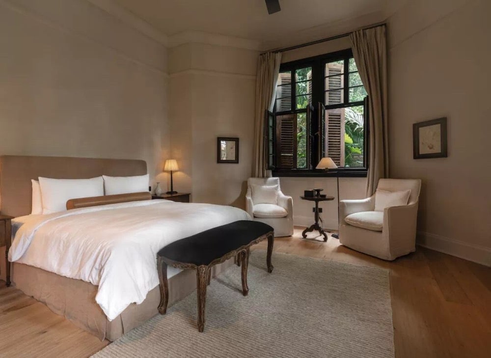 Deluxe Double Room, City View