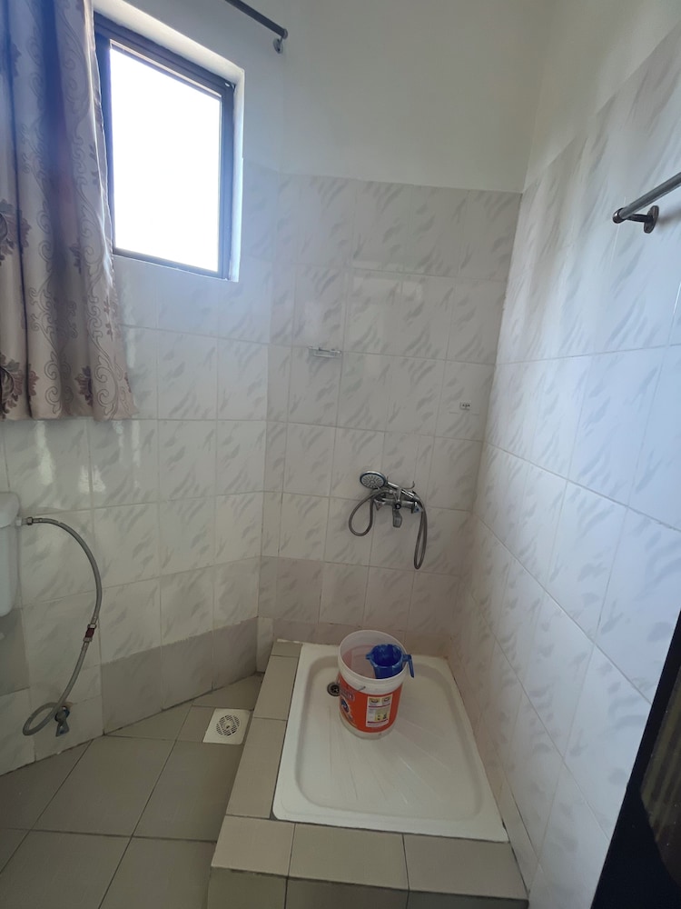 Basic Double Room, Lanai, Courtyard View