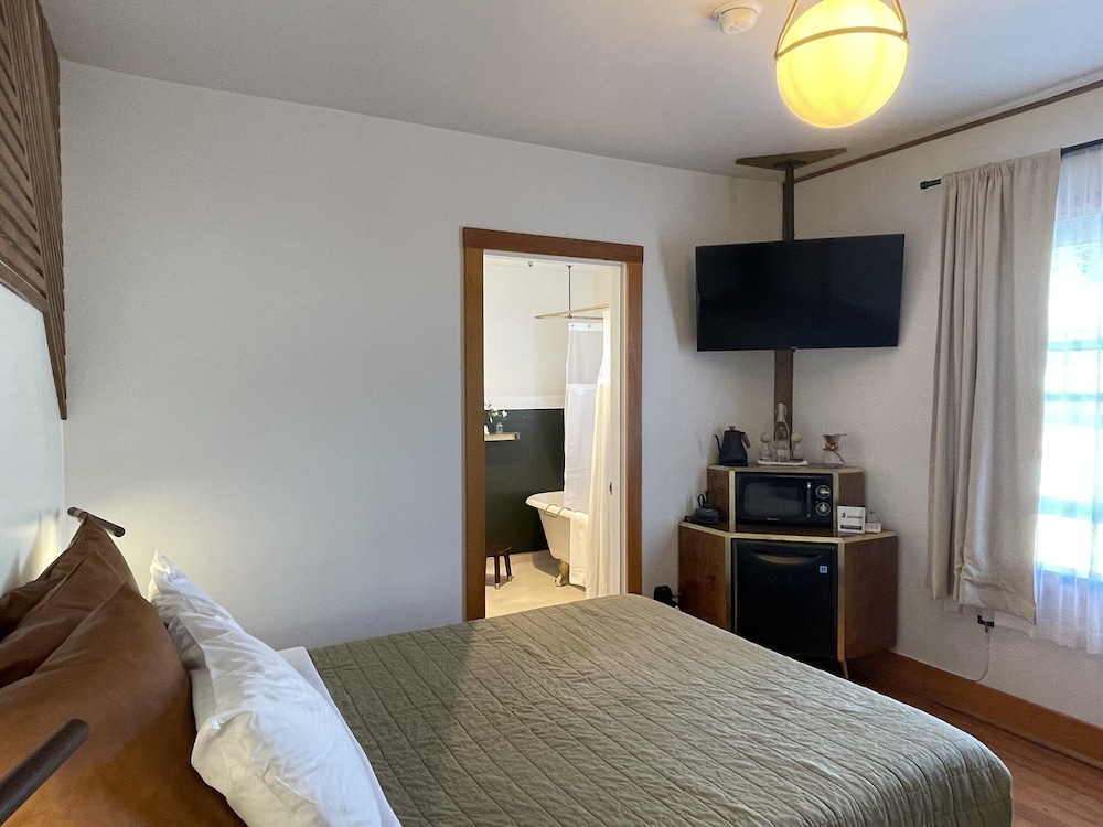 Comfort Room photo 2