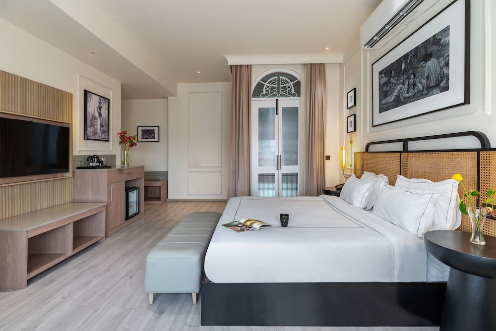 Premium Courtyard Suites with bath tub photo 1