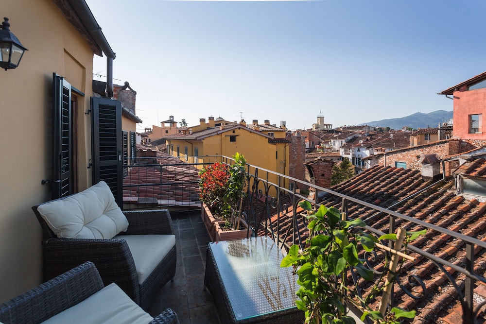 Junior Suite Tosca with balcony - Photo 11