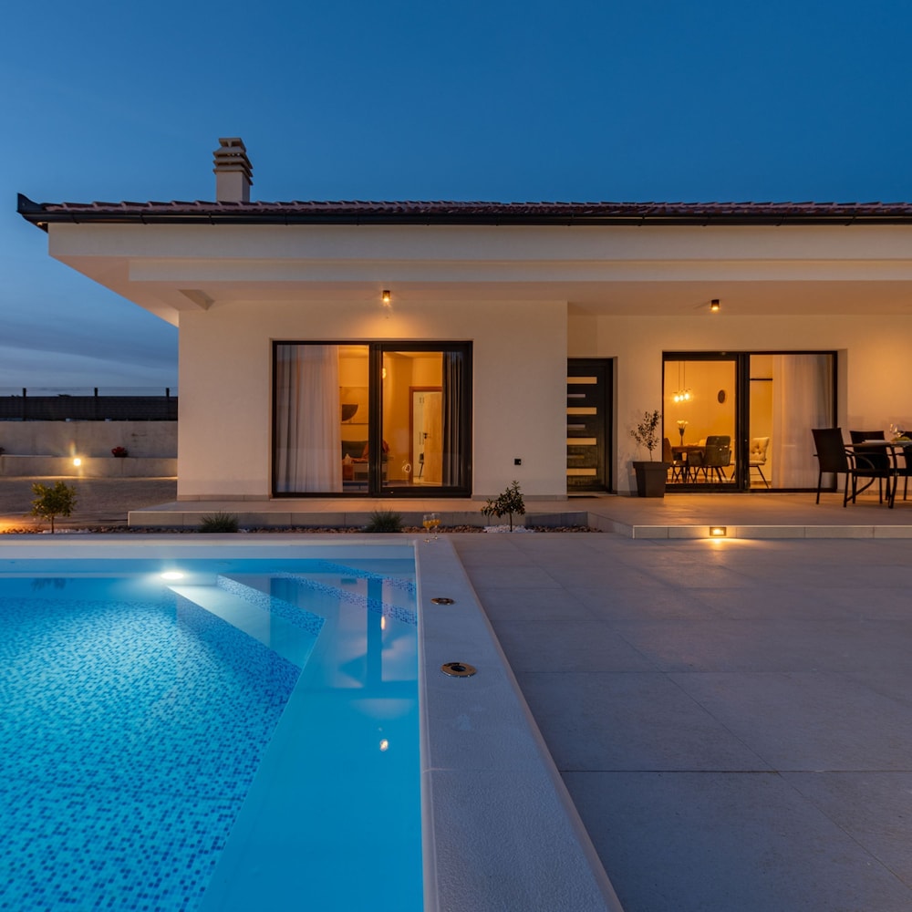 Villa photo 1