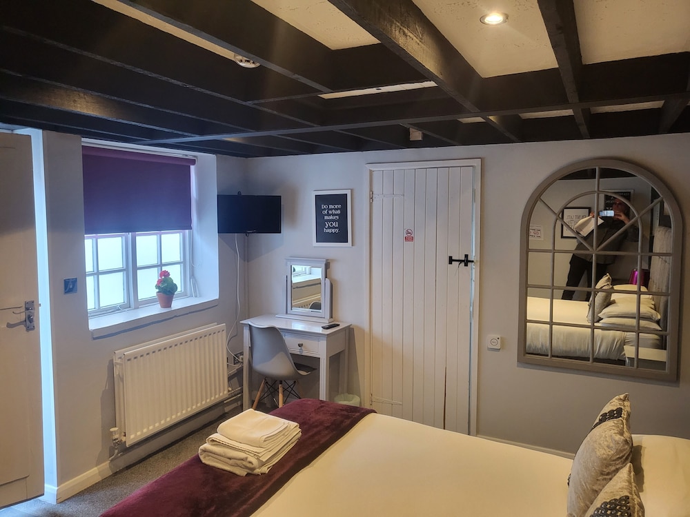 Deluxe Double Room - Photo 7
