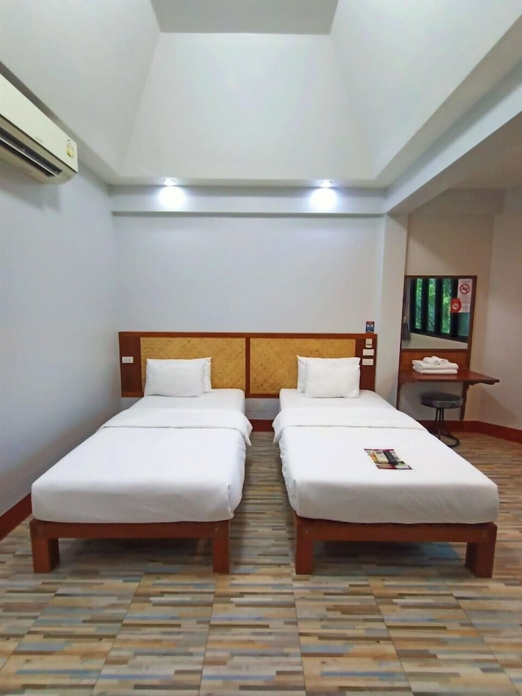 Economy Room, Non Smoking, Garden Area