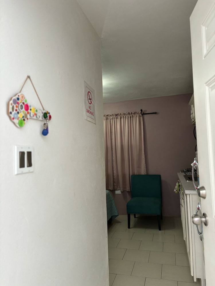 Basic Apartment, 1 Double Bed photo 3