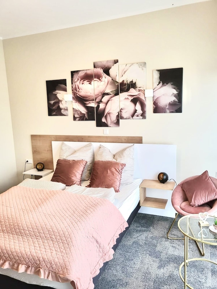 Condo, 1 Queen Bed With Sofa Bed, Non Smoking, Kitchen