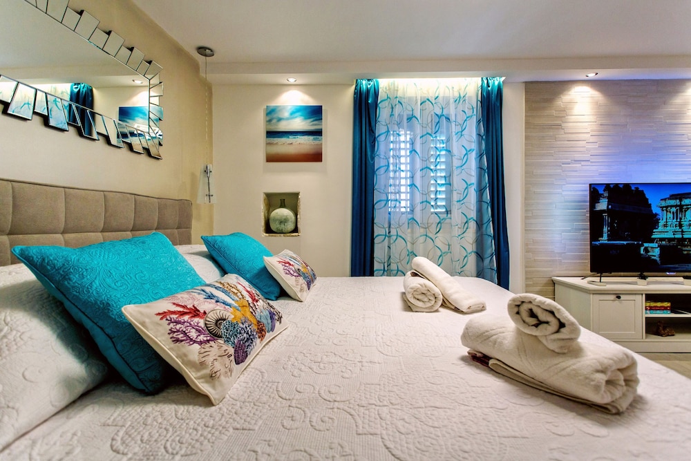 Luxury Double Room, 1 King Bed