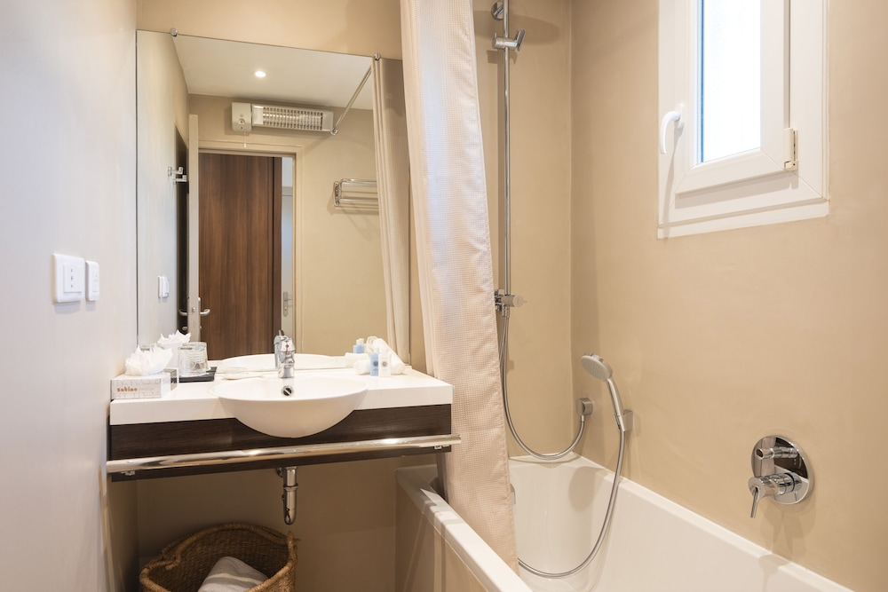 Comfort Double Room - Photo 4