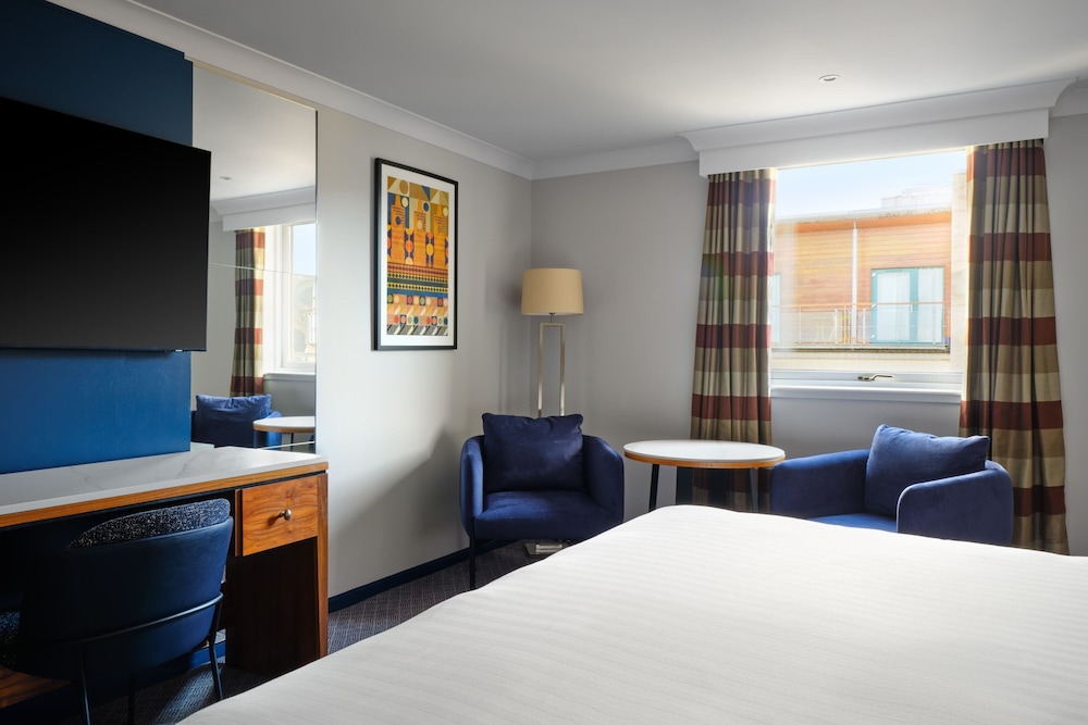 Superior Room, 1 King Bed with Sofa bed