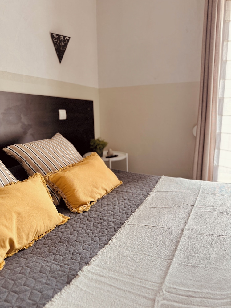 Double Room, Balcony - Photo 2