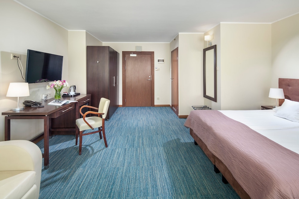 Superior Double or Twin Room - Photo 4