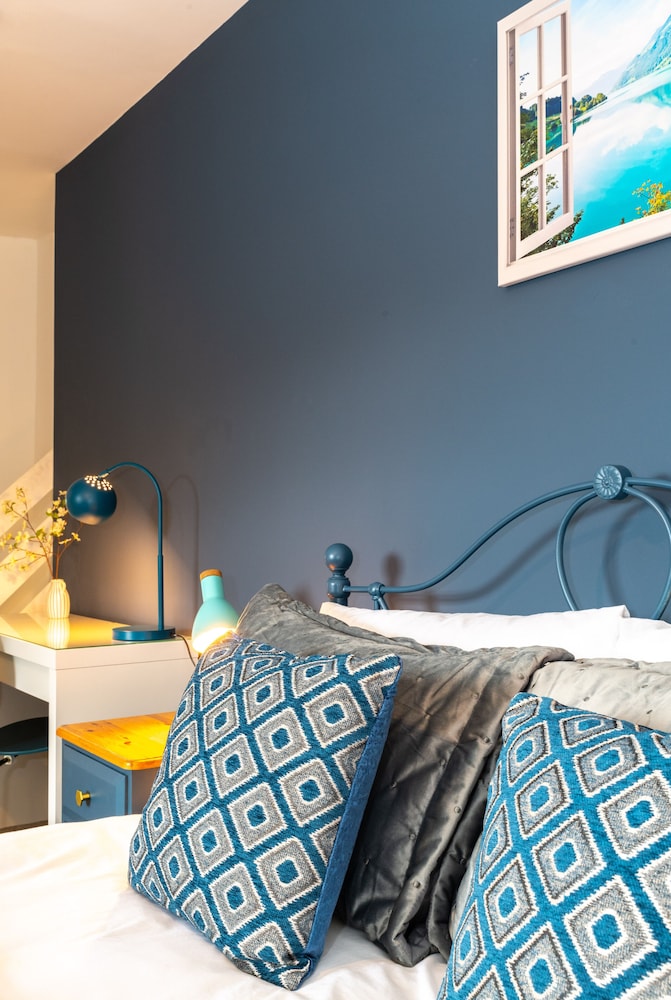 Premium Double Room, Ensuite - Photo 10
