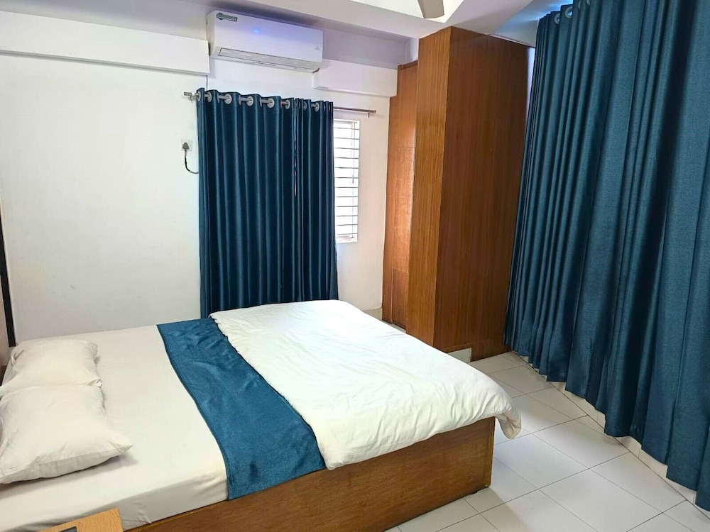 Deluxe Double or Twin Room, City View photo 1
