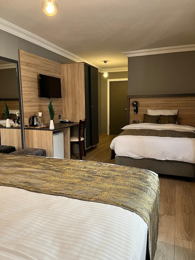 Standard Triple Room photo 1