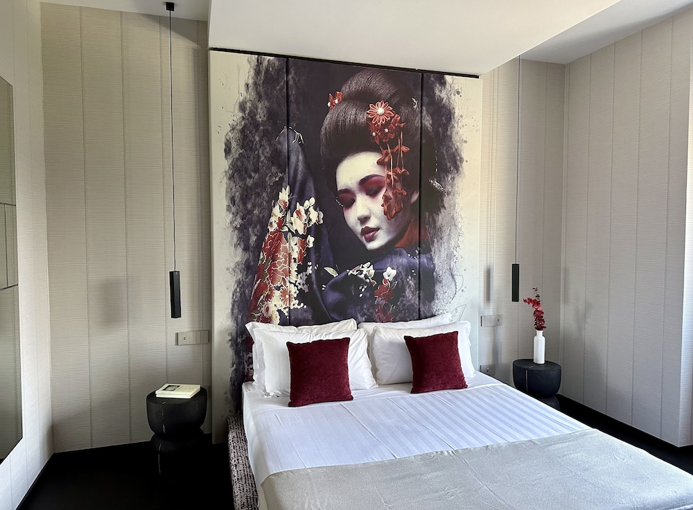 Junior Suite, 1 King Bed with Sofa bed photo 1