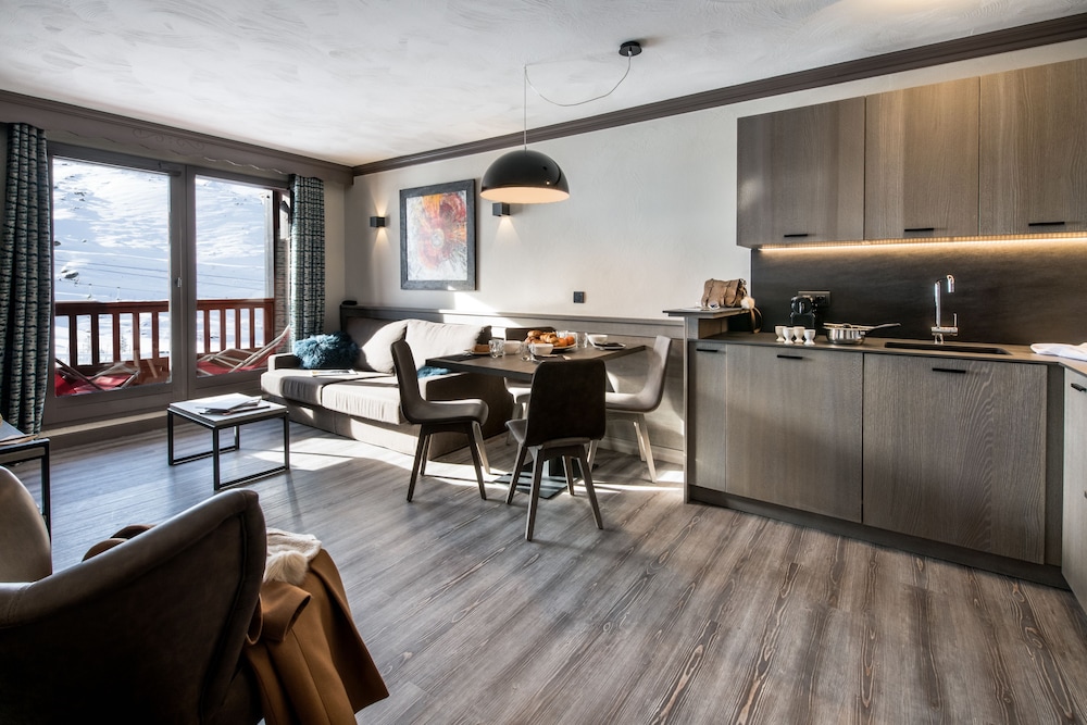 Premium Apartment, 2 Bedrooms, Mountain View photo 3