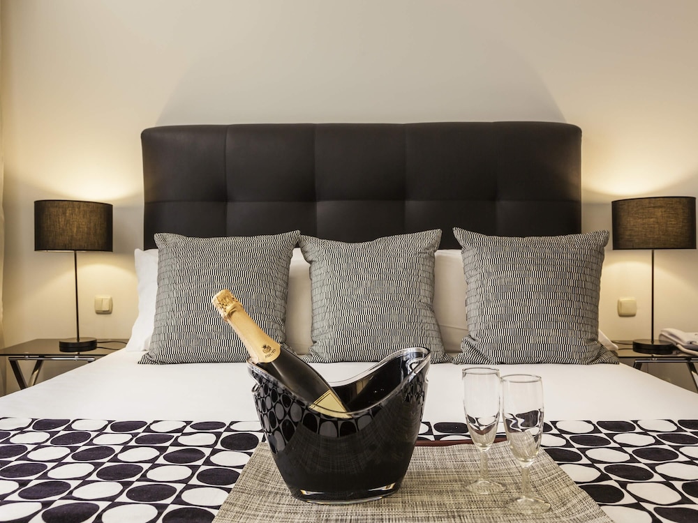 Suite, 1 King Bed
