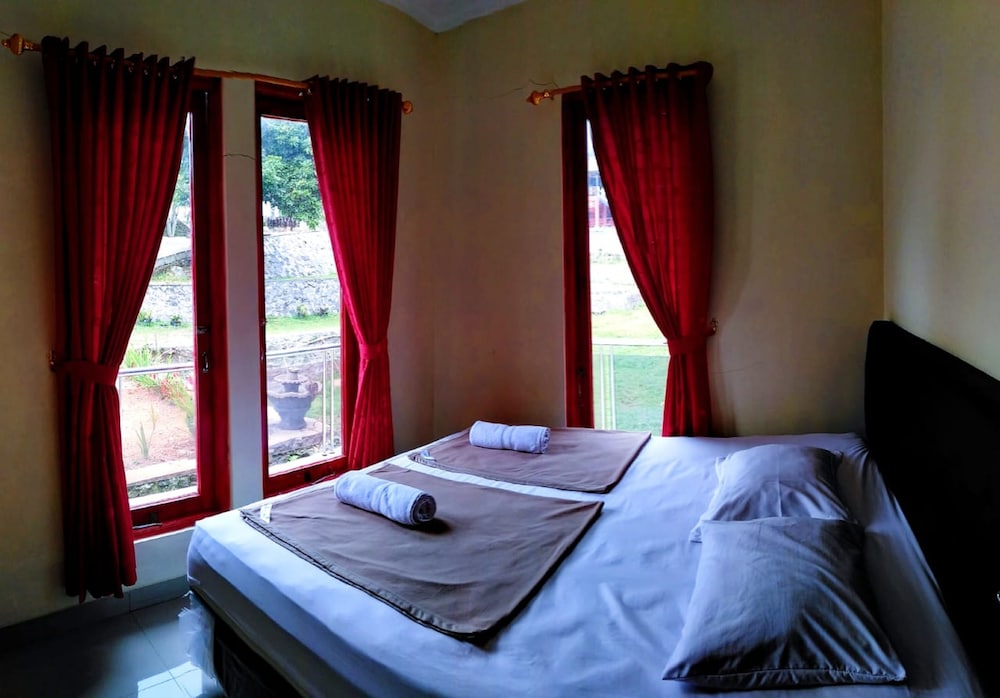 Villa, 5 Bedrooms photo 2