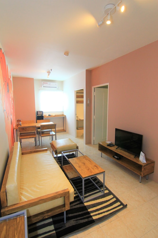 Premium Apartment, 2 Bedrooms, Kitchenette, City View photo 1