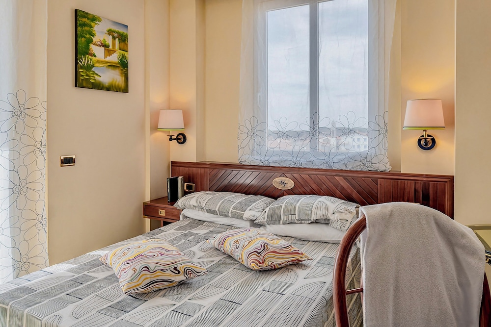 Double Room, Balcony, Sea View photo 1