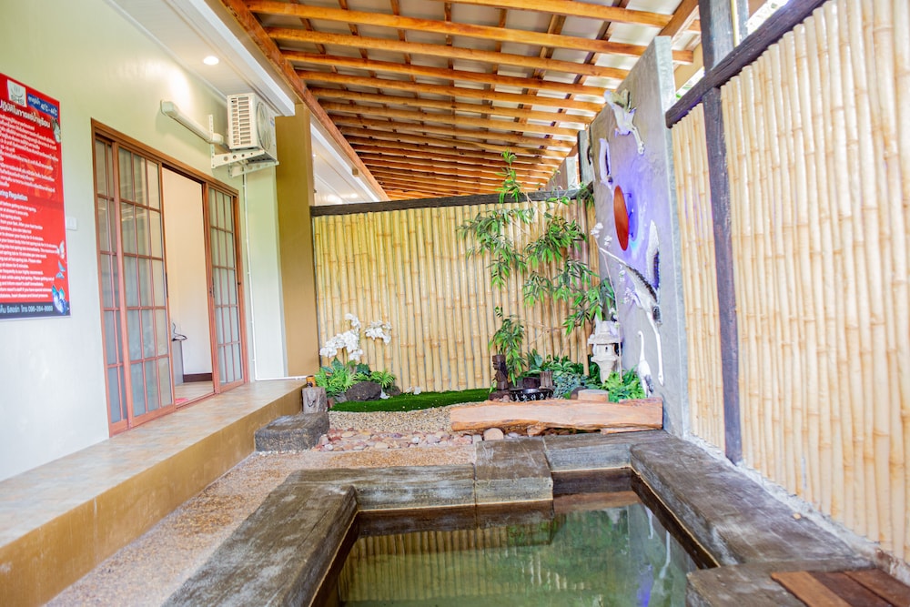 Deluxe Triple Room - Photo 9