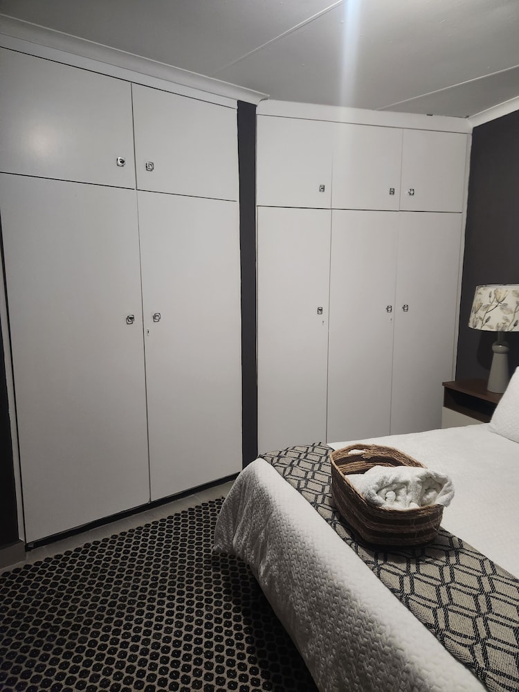 Deluxe Room, 1 Bedroom photo 3