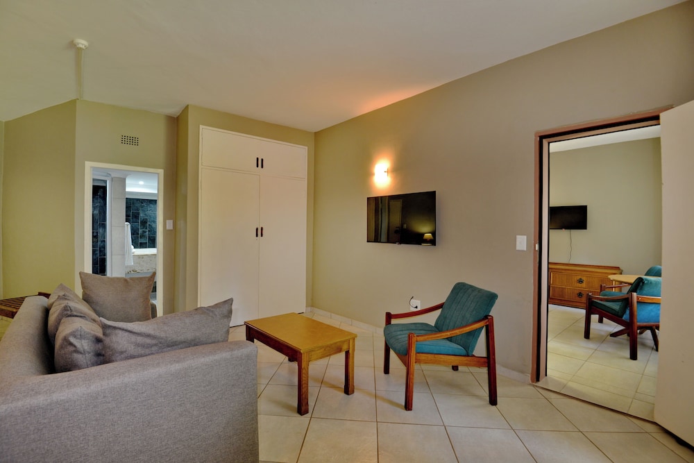 Family Suite - Photo 3