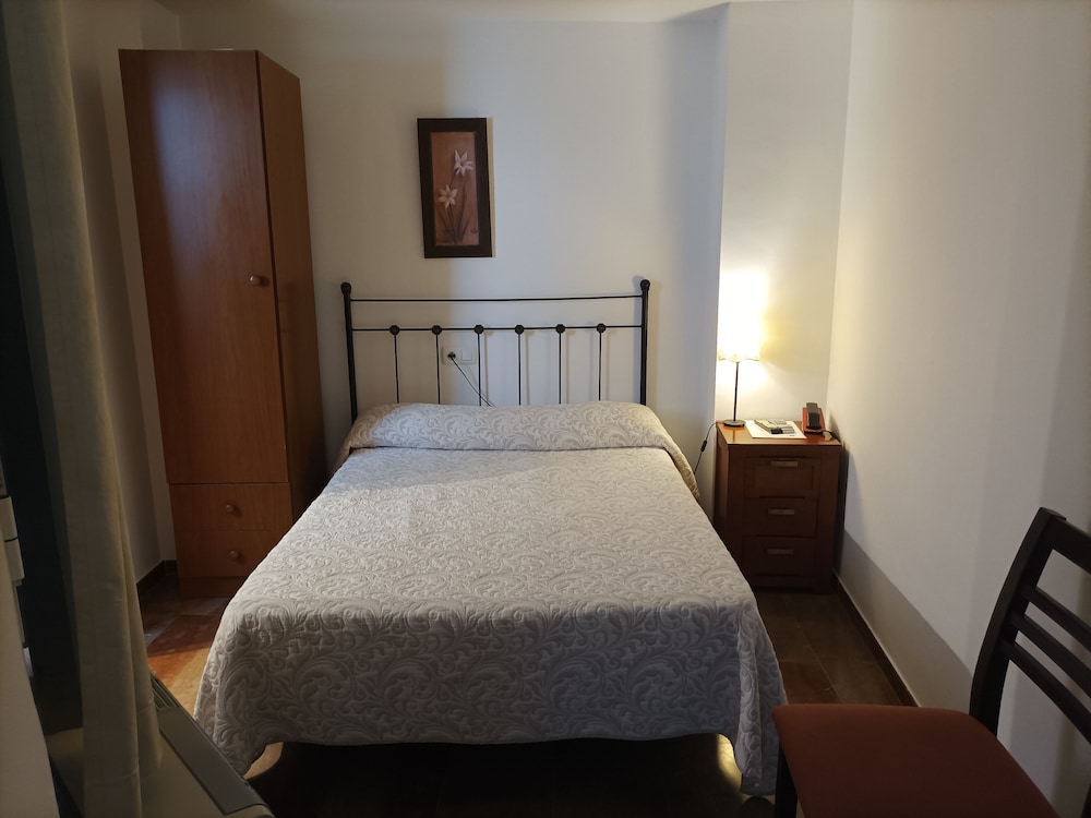 Single Room, Courtyard View photo 2