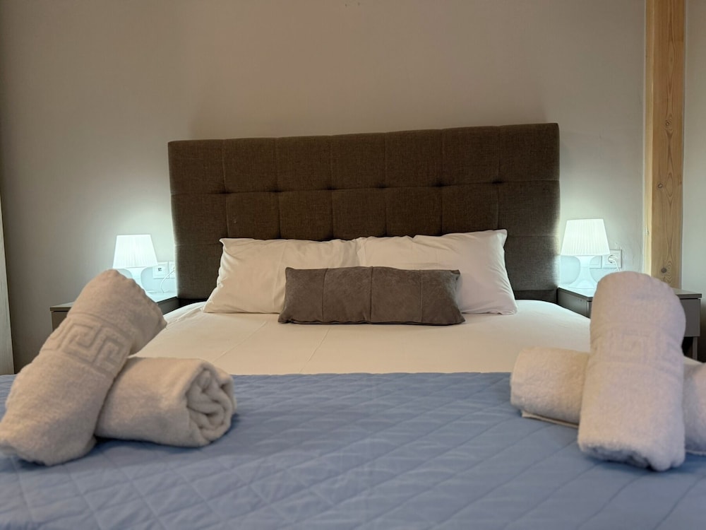 Basic Double Room