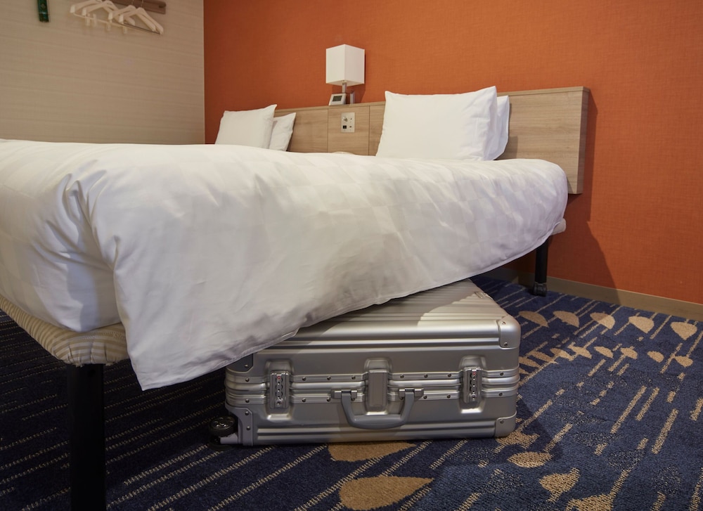 Standard Twin Room, Non Smoking (10th-24th) - Photo 3