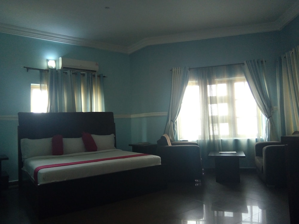Standard Room - Photo 1