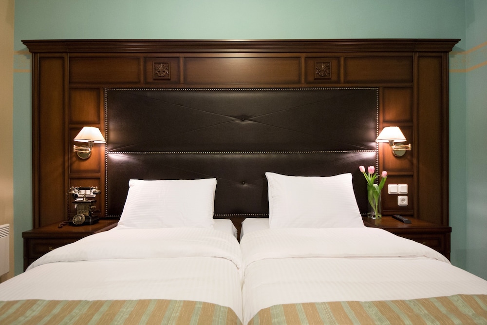 Superior Double or Twin Room - Photo 6