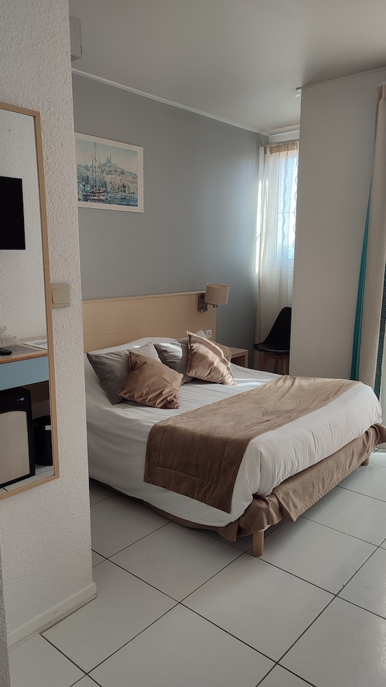 Economy Room, Sea View photo 1