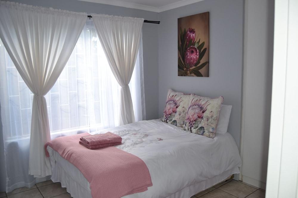 Comfort Villa, 2 Bedrooms, Private Pool photo 1