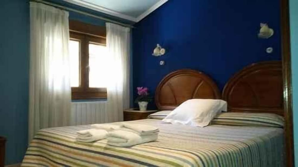 Double Or Twin Room photo 2