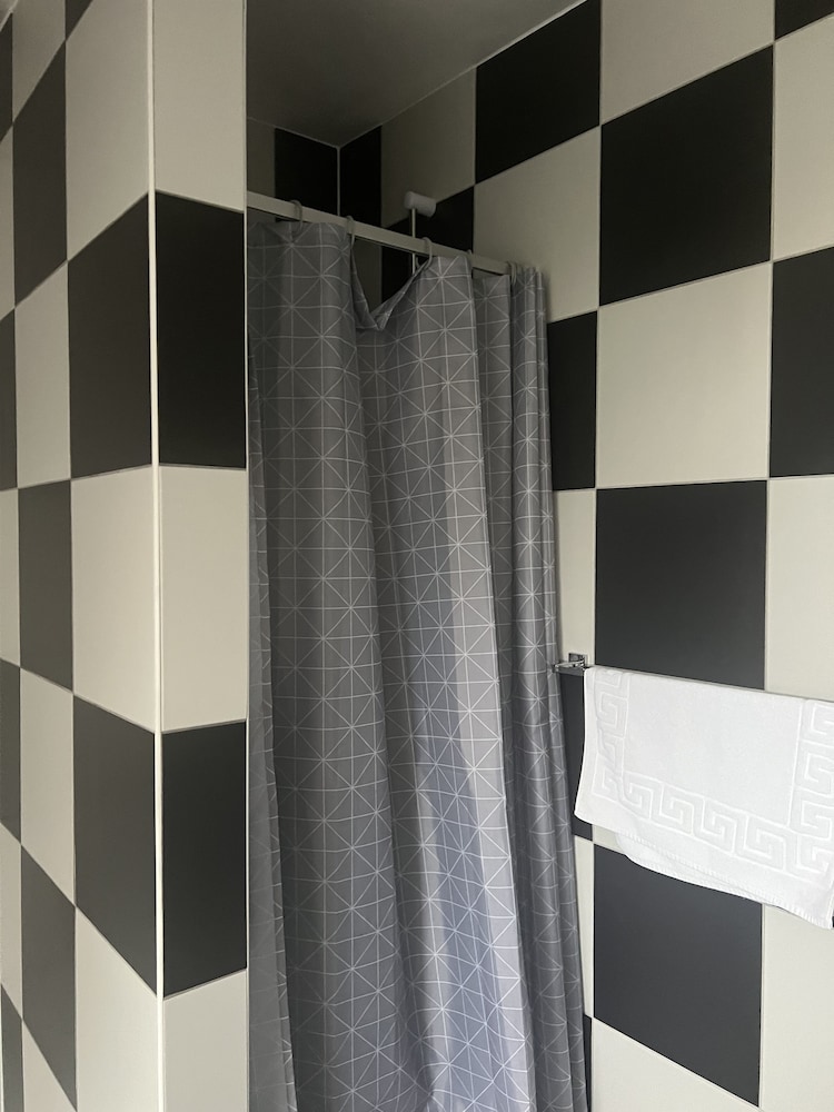Deluxe Triple Room photo 3