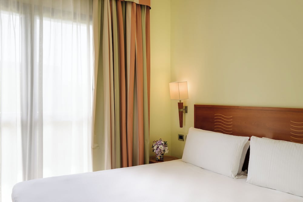 Classic Room - Photo 7